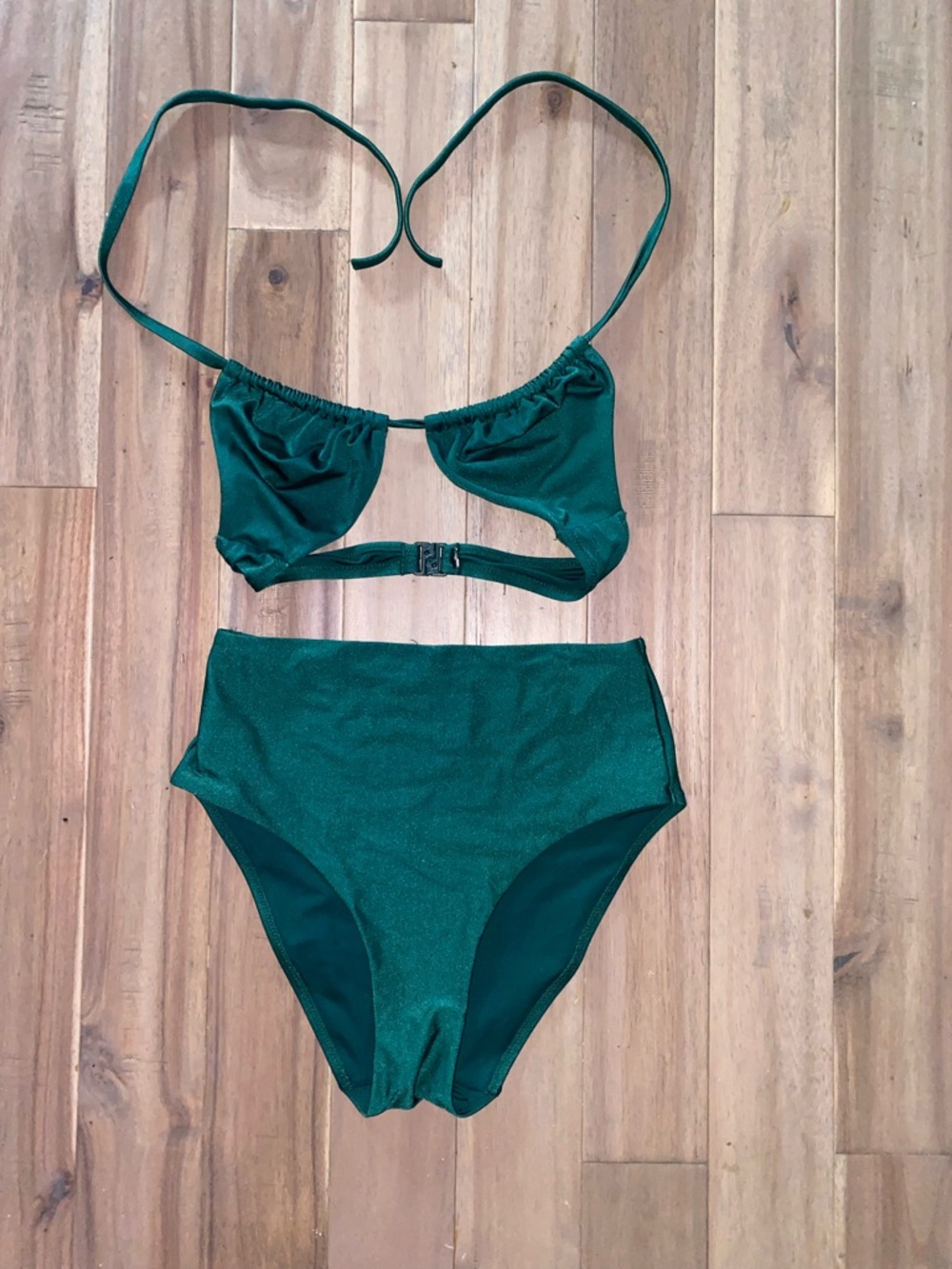 High-Waist Emerald Green Bikini Set — Triangle Top & High Waist Bottoms